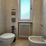 Blue Moon With Wi-fi And Parking Apartment Desenzano del Garda